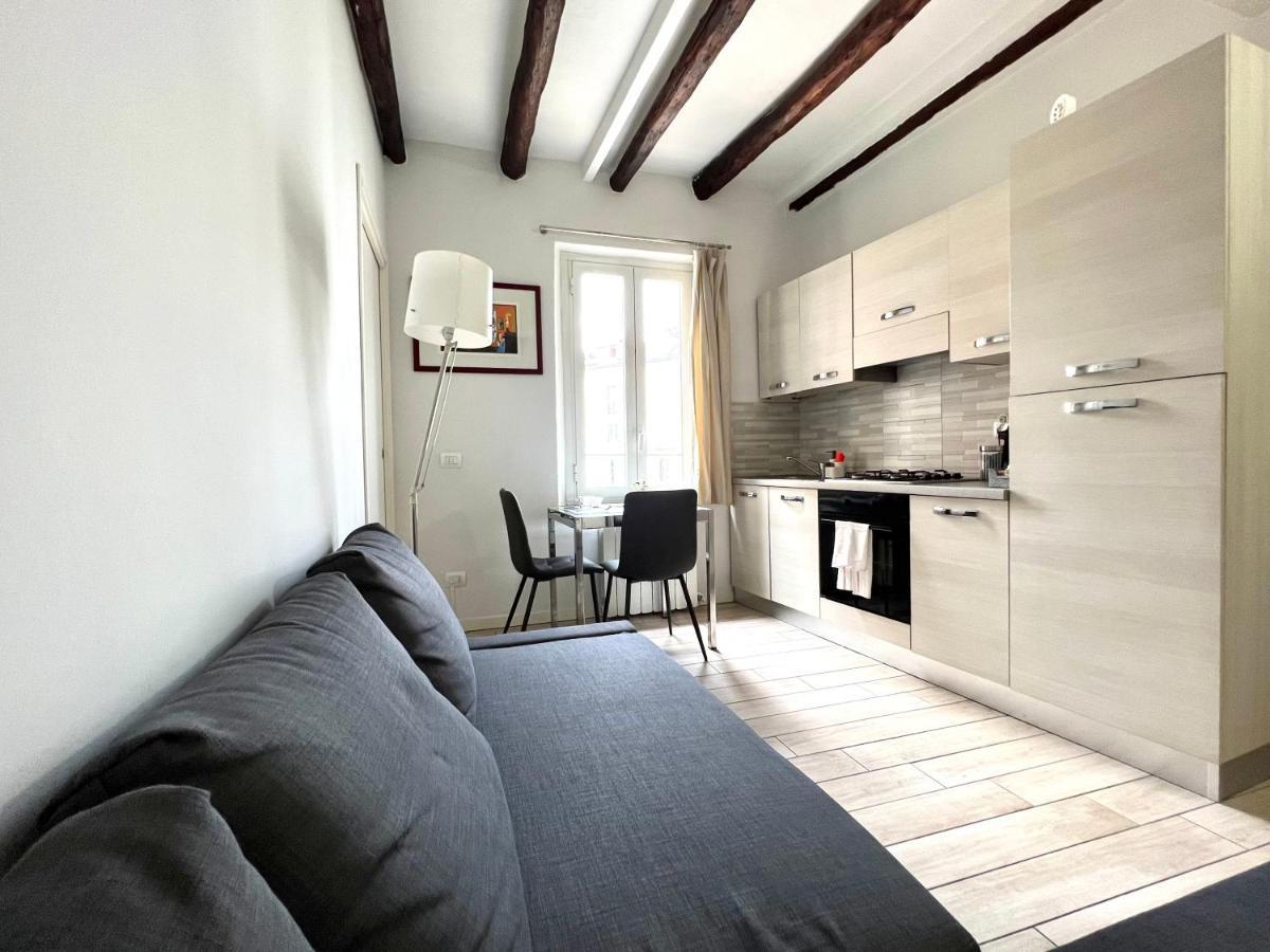 Beautiful View Navigli Apartment Milaan Buitenkant foto